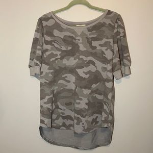 Jane and Delancey blue/gray camo tshirt